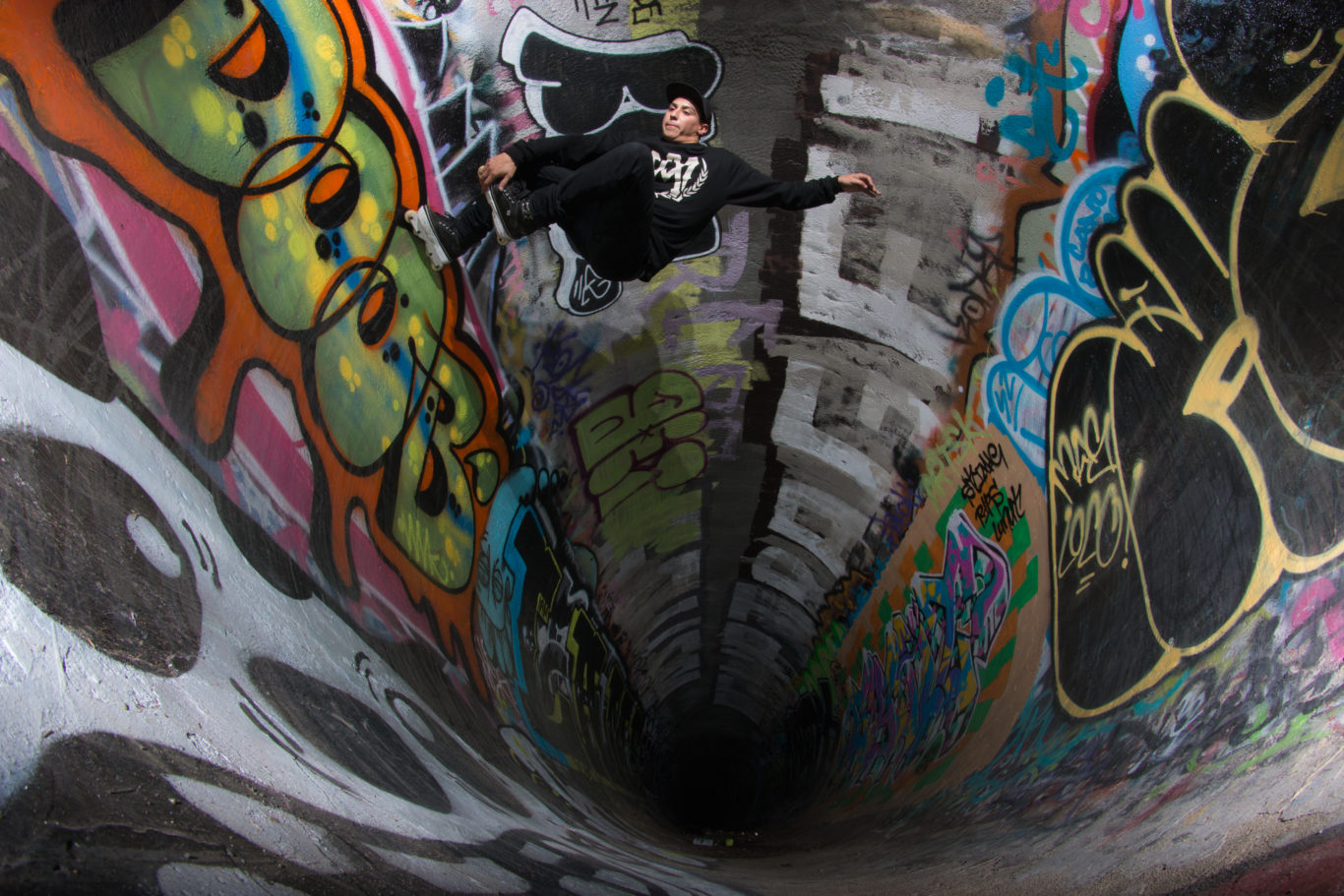 Victor Arias - Wall Stall - Photograph by Erick Garcia